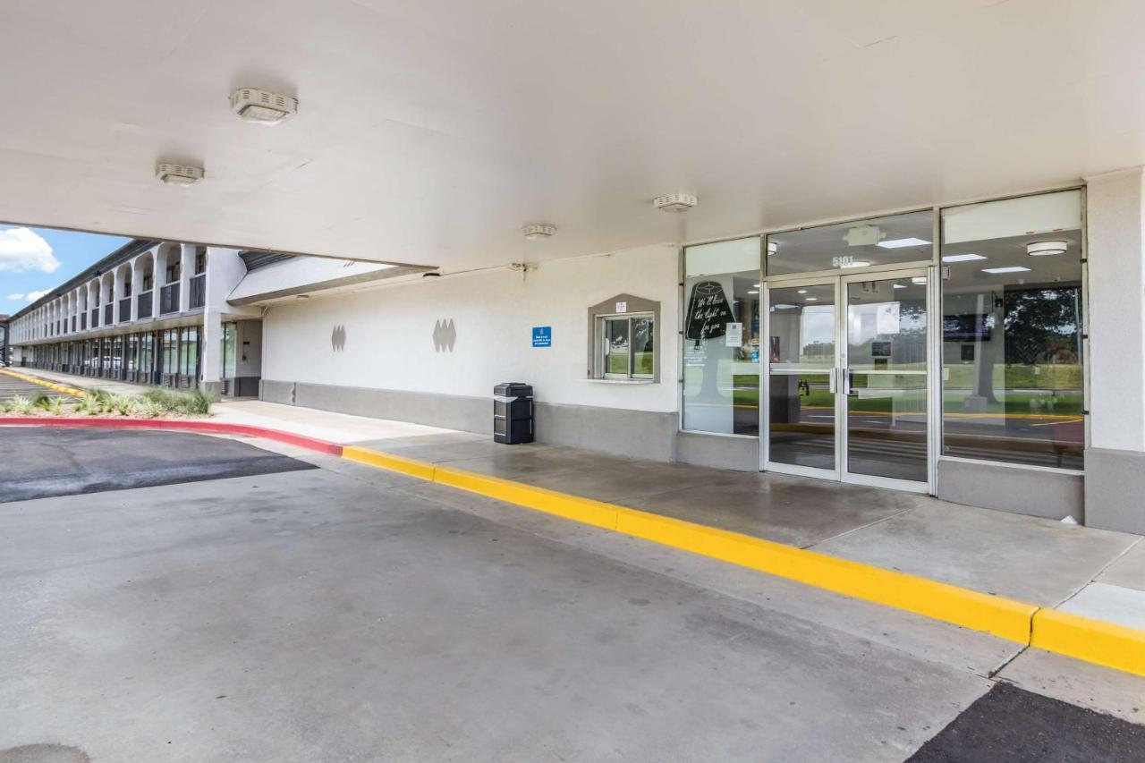 Motel 6 Groves, Tx エクステリア 写真
